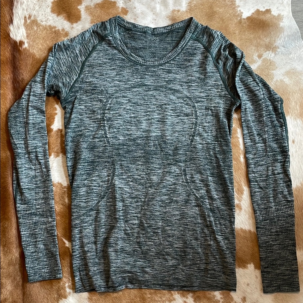 Lululemon Swiftly Tech Long Sleeve Crew